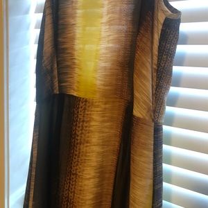 Maxi dress! Colors are so fun in person